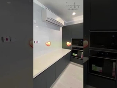 Konstruksi baja tahan karat yang tahan lama Lemari dapur modern dengan pintu putih ramping